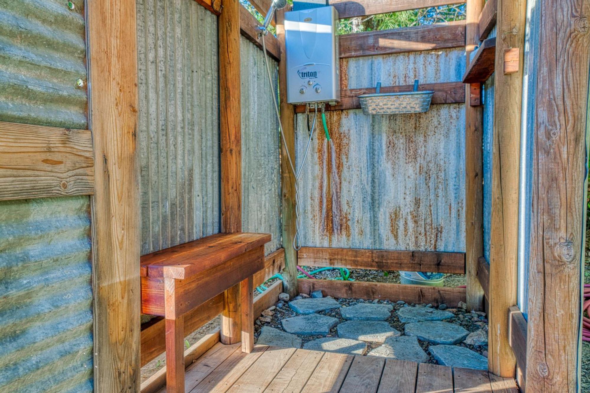 Soul Whispering Ranch Retreat Villa Upper Lake Exterior photo