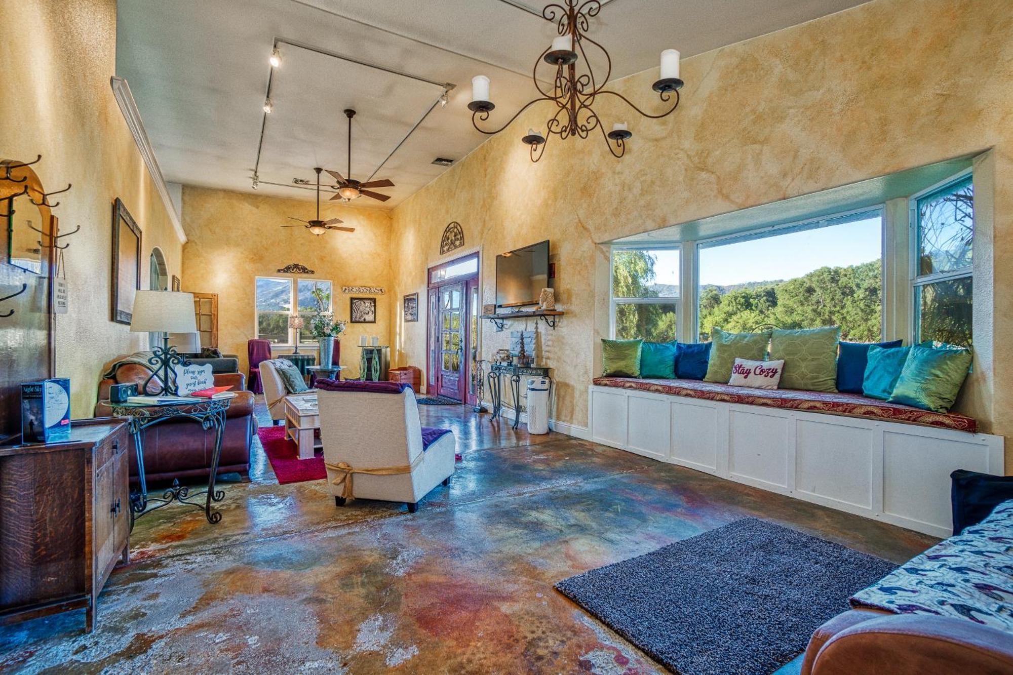 Soul Whispering Ranch Retreat Villa Upper Lake Exterior photo